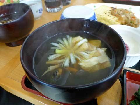 湯葉のお吸い物