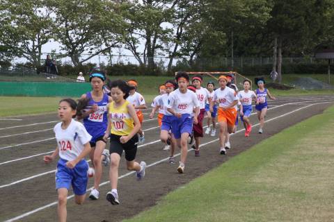 小学校の陸上記録会