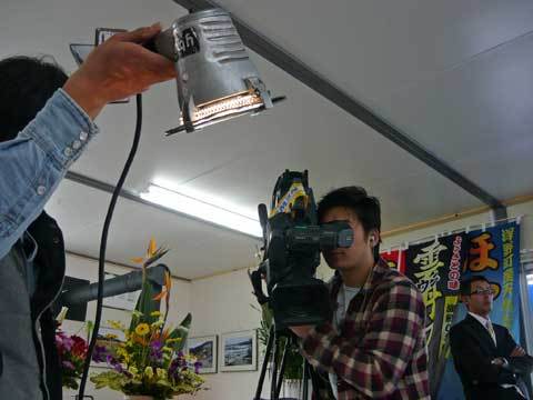 テレビカメラマン